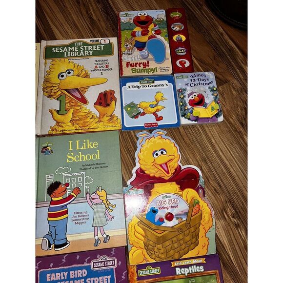 Sesame Street Vintage Books Big Bird Elmo Grover 1978 Lot Of 11 - Picture 3 of 5